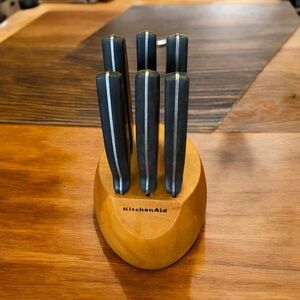 KitchenAid 6-Piece Steak Knife Set with Wood Block EUC